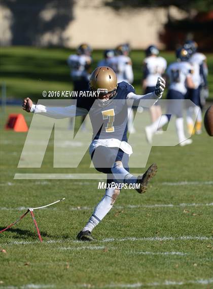 Thumbnail 2 in Trinity-Pawling School @ Choate Rosemary Hall School (Bill Glennon Bowl) photogallery.