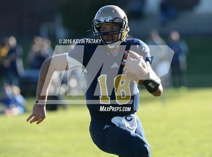 Thumbnail 3 in Trinity-Pawling School @ Choate Rosemary Hall School (Bill Glennon Bowl) photogallery.