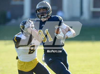 Thumbnail 1 in Trinity-Pawling School @ Choate Rosemary Hall School (Bill Glennon Bowl) photogallery.