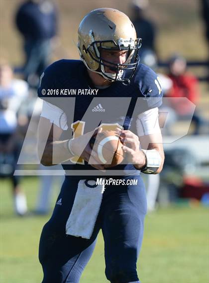 Thumbnail 3 in Trinity-Pawling School @ Choate Rosemary Hall School (Bill Glennon Bowl) photogallery.