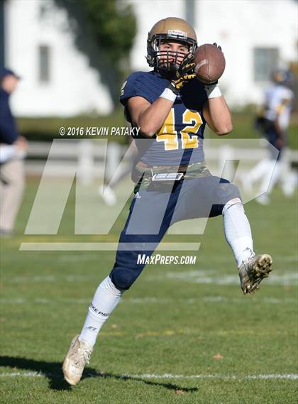 Thumbnail 2 in Trinity-Pawling School @ Choate Rosemary Hall School (Bill Glennon Bowl) photogallery.