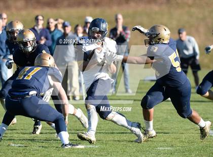 Thumbnail 3 in Trinity-Pawling School @ Choate Rosemary Hall School (Bill Glennon Bowl) photogallery.