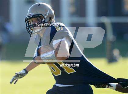 Thumbnail 3 in Trinity-Pawling School @ Choate Rosemary Hall School (Bill Glennon Bowl) photogallery.