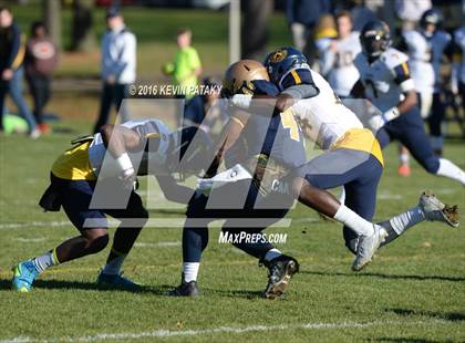 Thumbnail 2 in Trinity-Pawling School @ Choate Rosemary Hall School (Bill Glennon Bowl) photogallery.