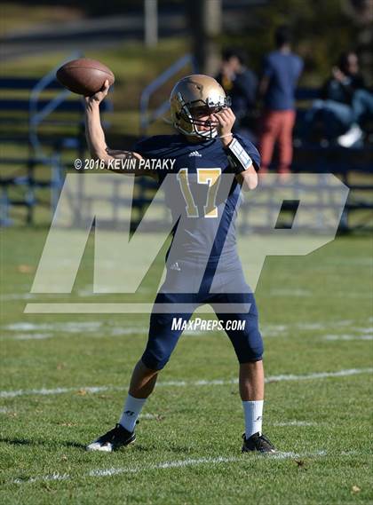 Thumbnail 3 in Trinity-Pawling School @ Choate Rosemary Hall School (Bill Glennon Bowl) photogallery.