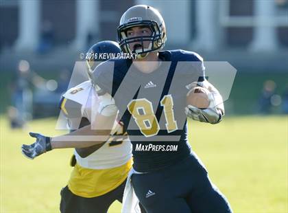 Thumbnail 2 in Trinity-Pawling School @ Choate Rosemary Hall School (Bill Glennon Bowl) photogallery.