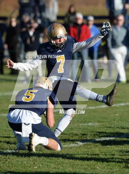 Thumbnail 1 in Trinity-Pawling School @ Choate Rosemary Hall School (Bill Glennon Bowl) photogallery.