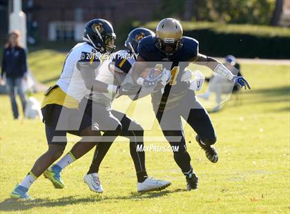 Thumbnail 2 in Trinity-Pawling School @ Choate Rosemary Hall School (Bill Glennon Bowl) photogallery.