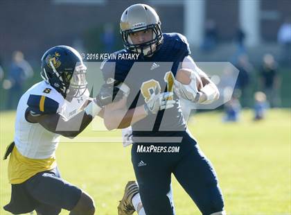 Thumbnail 2 in Trinity-Pawling School @ Choate Rosemary Hall School (Bill Glennon Bowl) photogallery.