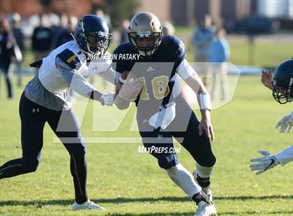 Thumbnail 2 in Trinity-Pawling School @ Choate Rosemary Hall School (Bill Glennon Bowl) photogallery.
