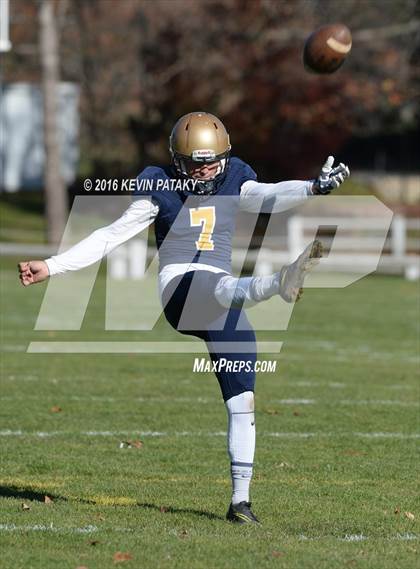 Thumbnail 3 in Trinity-Pawling School @ Choate Rosemary Hall School (Bill Glennon Bowl) photogallery.