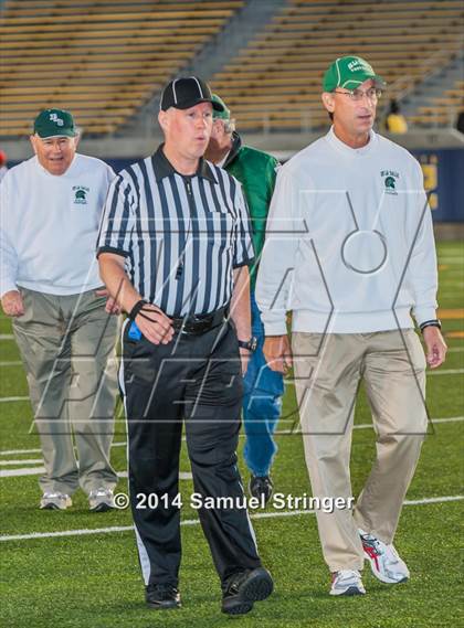 Thumbnail 3 in De La Salle vs. Jesuit photogallery.