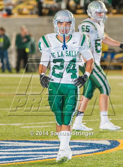 Thumbnail 2 in De La Salle vs. Jesuit photogallery.