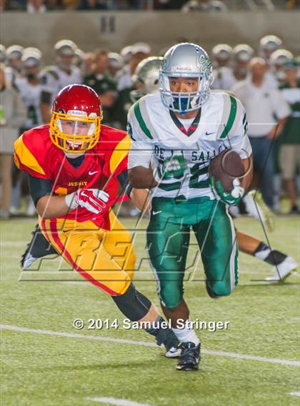 Thumbnail 1 in De La Salle vs. Jesuit photogallery.