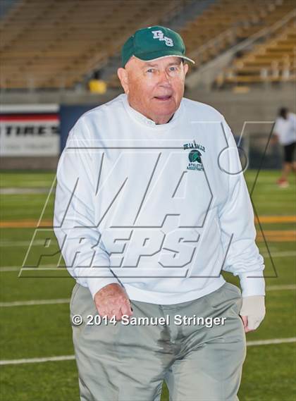 Thumbnail 1 in De La Salle vs. Jesuit photogallery.