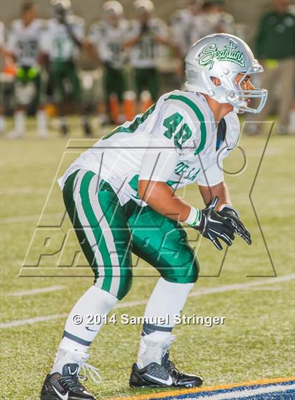Thumbnail 1 in De La Salle vs. Jesuit photogallery.