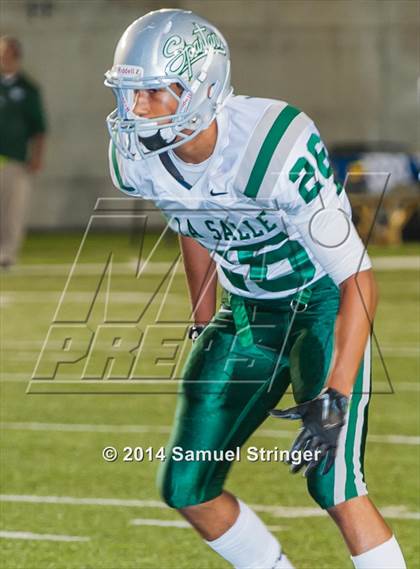 Thumbnail 3 in De La Salle vs. Jesuit photogallery.