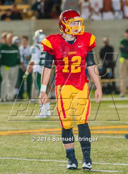 Thumbnail 3 in De La Salle vs. Jesuit photogallery.