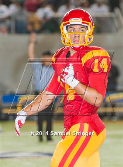 Thumbnail 2 in De La Salle vs. Jesuit photogallery.