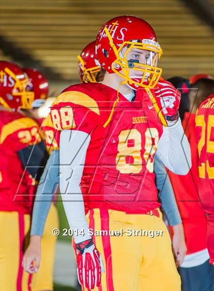 Thumbnail 2 in De La Salle vs. Jesuit photogallery.