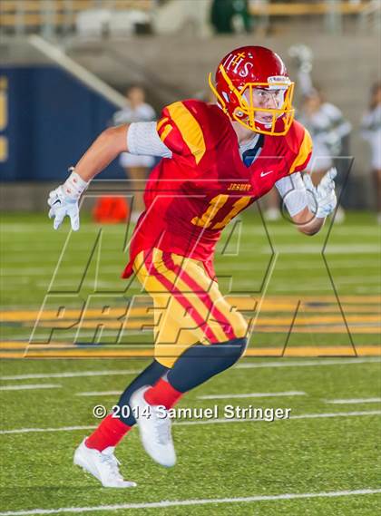 Thumbnail 2 in De La Salle vs. Jesuit photogallery.