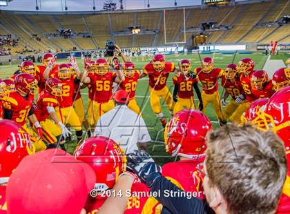 Thumbnail 2 in De La Salle vs. Jesuit photogallery.