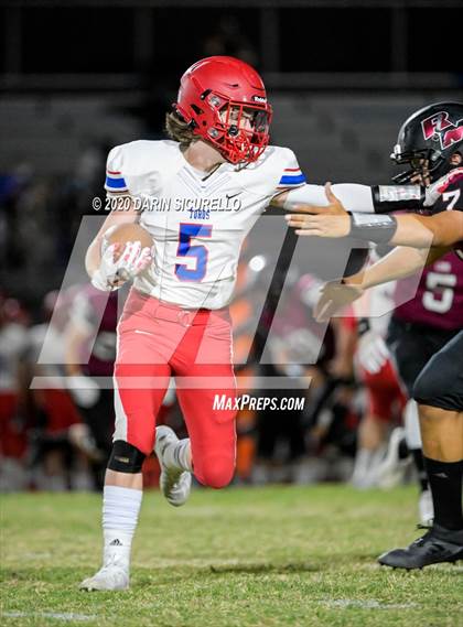 Thumbnail 3 in Red Mountain vs Mountain View photogallery.