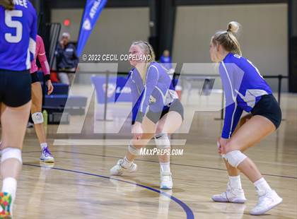 Thumbnail 1 in Oconee County vs. Morgan County (GHSA 3A Championship) photogallery.