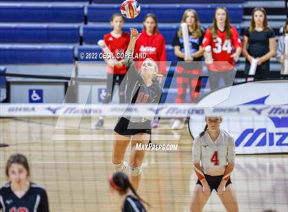 Thumbnail 1 in Oconee County vs. Morgan County (GHSA 3A Championship) photogallery.
