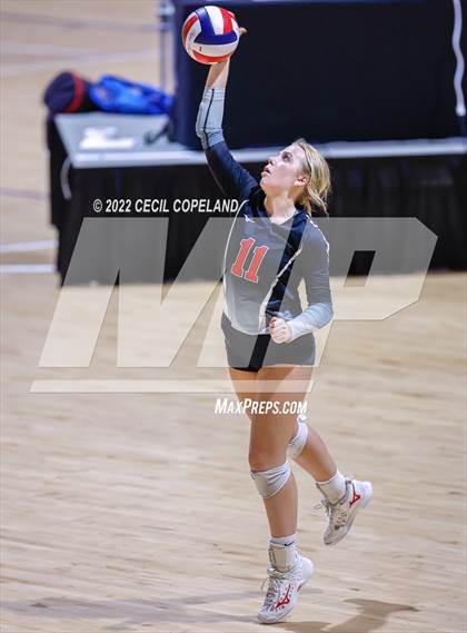 Thumbnail 2 in Oconee County vs. Morgan County (GHSA 3A Championship) photogallery.