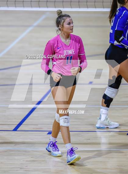 Thumbnail 3 in Oconee County vs. Morgan County (GHSA 3A Championship) photogallery.