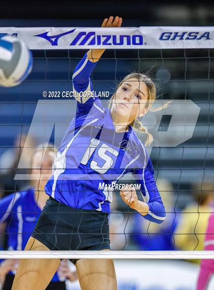 Thumbnail 1 in Oconee County vs. Morgan County (GHSA 3A Championship) photogallery.