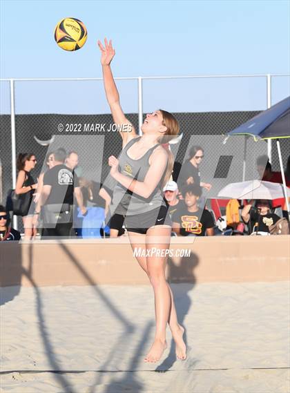 Thumbnail 1 in Salpointe Catholic vs. Flagstaff  (Division II Final) photogallery.