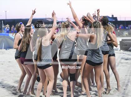 Thumbnail 2 in Salpointe Catholic vs. Flagstaff  (Division II Final) photogallery.