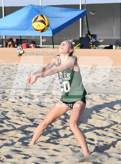Thumbnail 2 in Salpointe Catholic vs. Flagstaff  (Division II Final) photogallery.