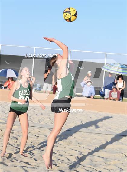 Thumbnail 3 in Salpointe Catholic vs. Flagstaff  (Division II Final) photogallery.