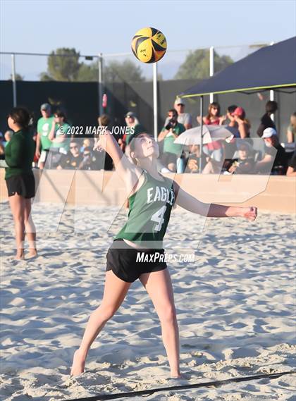 Thumbnail 2 in Salpointe Catholic vs. Flagstaff  (Division II Final) photogallery.