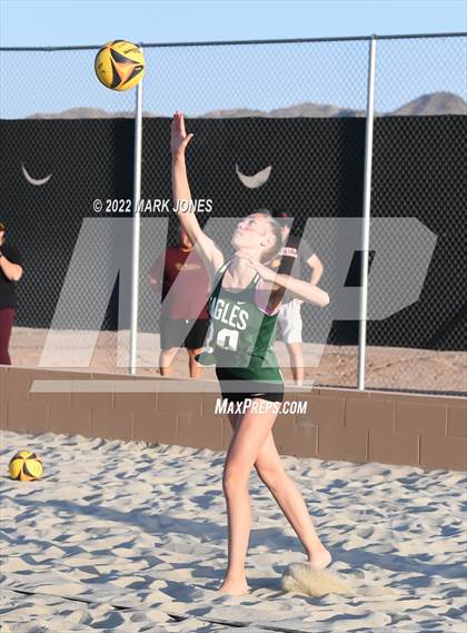 Thumbnail 1 in Salpointe Catholic vs. Flagstaff  (Division II Final) photogallery.