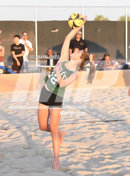 Thumbnail 1 in Salpointe Catholic vs. Flagstaff  (Division II Final) photogallery.