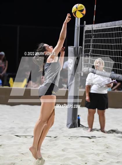 Thumbnail 2 in Salpointe Catholic vs. Flagstaff  (Division II Final) photogallery.