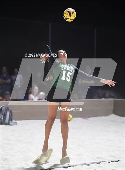 Thumbnail 2 in Salpointe Catholic vs. Flagstaff  (Division II Final) photogallery.