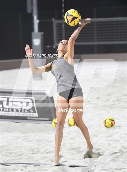 Thumbnail 2 in Salpointe Catholic vs. Flagstaff  (Division II Final) photogallery.