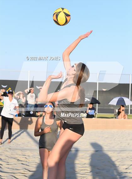 Thumbnail 1 in Salpointe Catholic vs. Flagstaff  (Division II Final) photogallery.