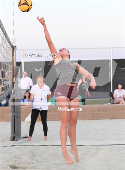 Thumbnail 1 in Salpointe Catholic vs. Flagstaff  (Division II Final) photogallery.