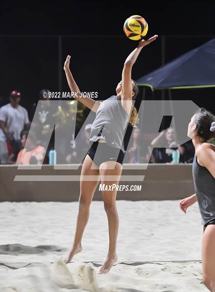 Thumbnail 1 in Salpointe Catholic vs. Flagstaff  (Division II Final) photogallery.