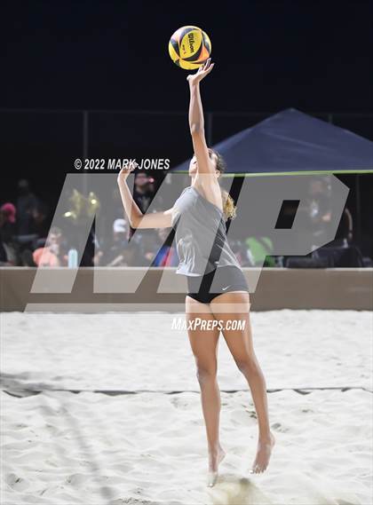 Thumbnail 3 in Salpointe Catholic vs. Flagstaff  (Division II Final) photogallery.