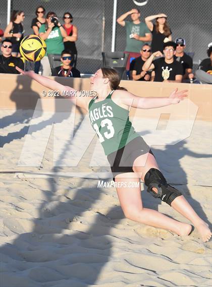 Thumbnail 1 in Salpointe Catholic vs. Flagstaff  (Division II Final) photogallery.
