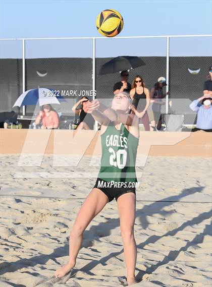 Thumbnail 2 in Salpointe Catholic vs. Flagstaff  (Division II Final) photogallery.