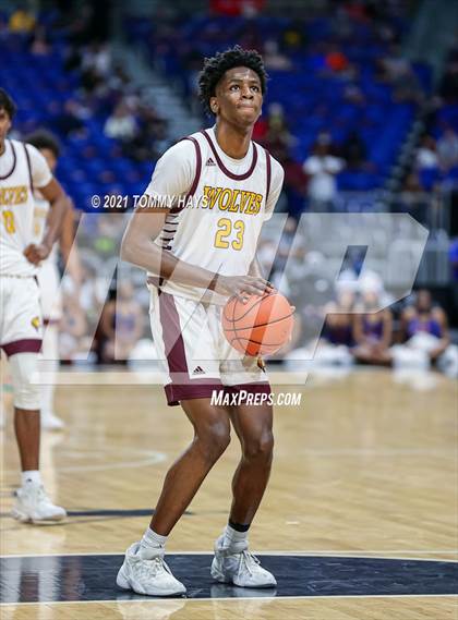 Thumbnail 3 in Beaumont United vs. Kimball (UIL Class 5A Final) photogallery.