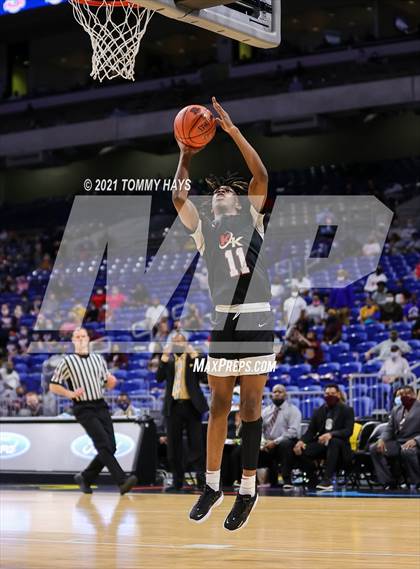 Thumbnail 2 in Beaumont United vs. Kimball (UIL Class 5A Final) photogallery.